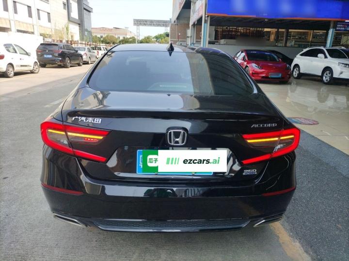 Accord 2022 260TURBO Luxury photo 3