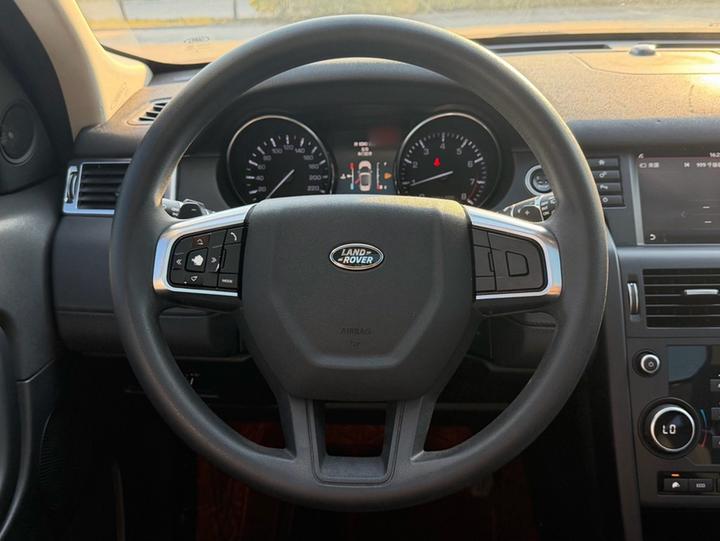 Discovery Sport 2016 2.0T S photo 6
