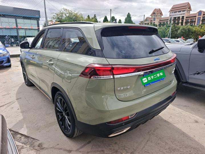 X7 PLUS 2022 1.5T AT 7-Seater photo 4
