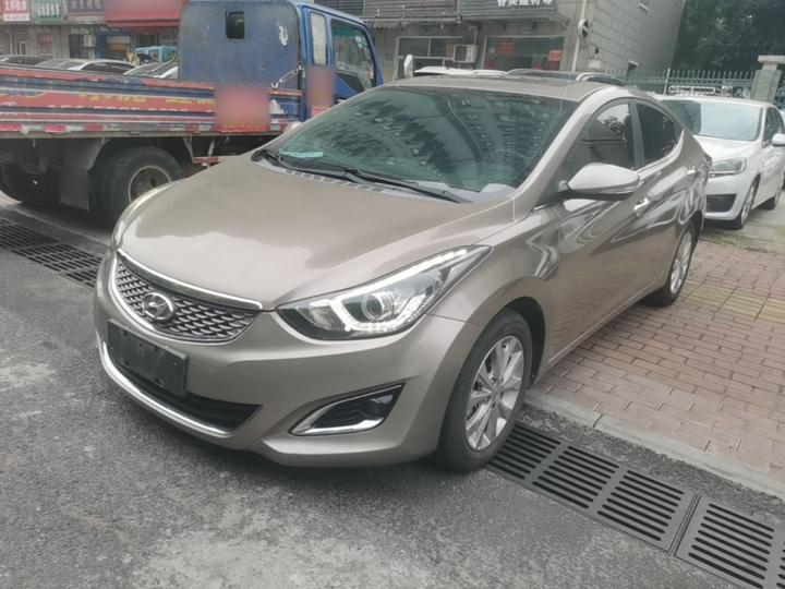 Elantra 2016 1.6L AT Premium