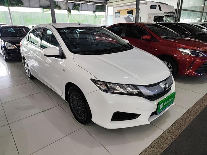 2015 1.5L CVT Comfort photo 3