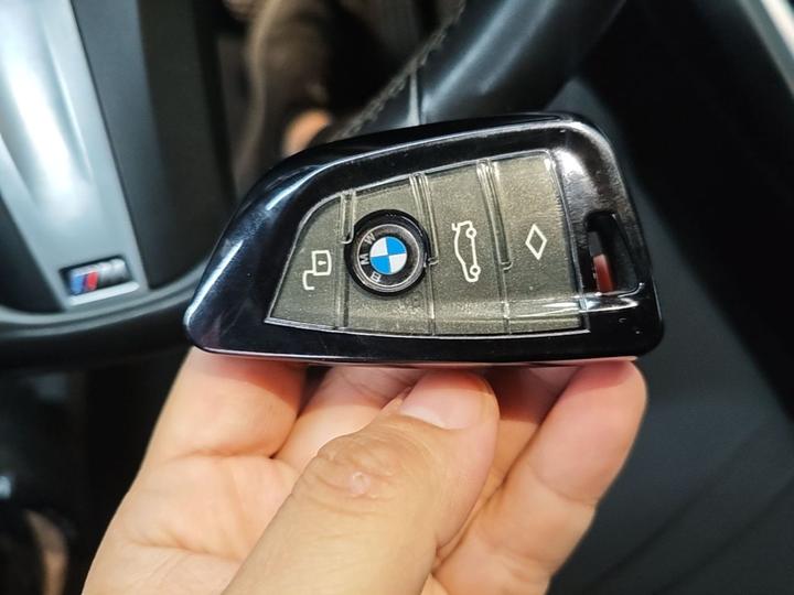 i3 2022 eDrive 35 L photo 8