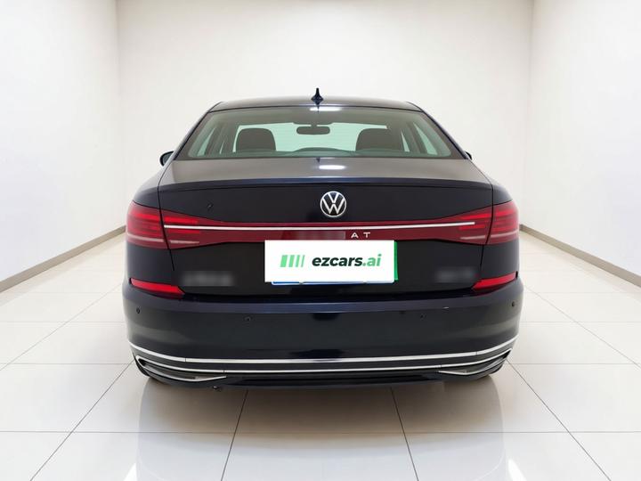 Passat 2023 330TSI Luxury photo 5