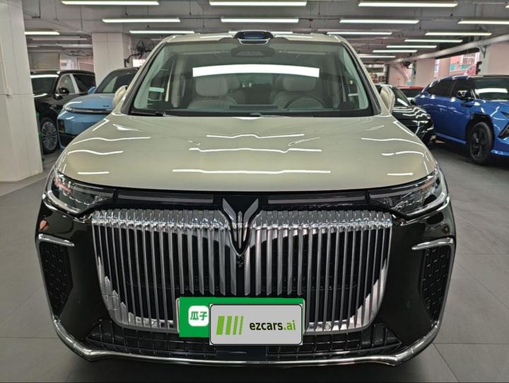 Voyah Dreamer 2025 PHEV AWD Flagship Qiankun photo 2