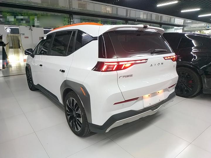AION Y 2021 70 Tech photo 4