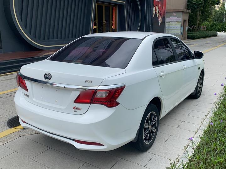 F3 2016 1.5L AT Luxury photo 4