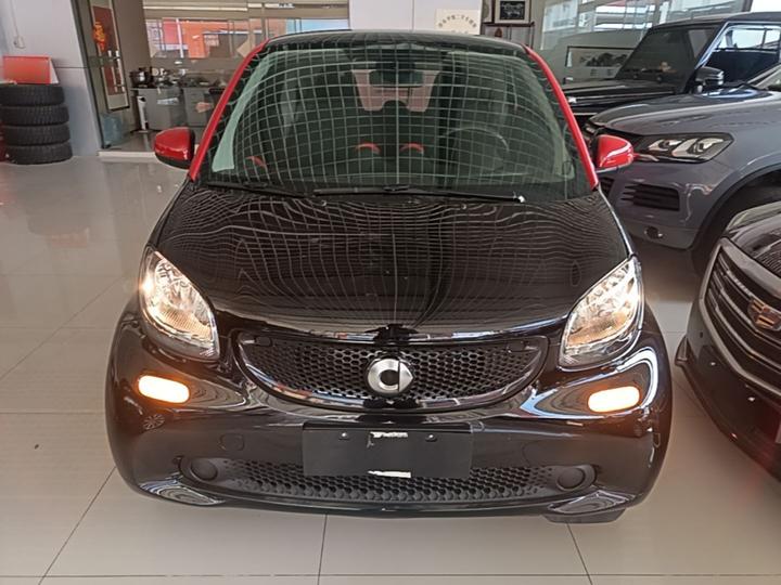 fortwo 2019 0.9T 66 Coupe China VI photo 2