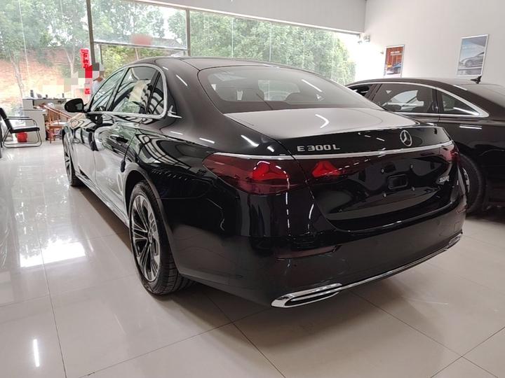 E-Class 2025 Facelift E 300 L Luxury photo 4