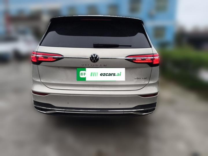 Viloran 2022 380TSI Premium photo 5