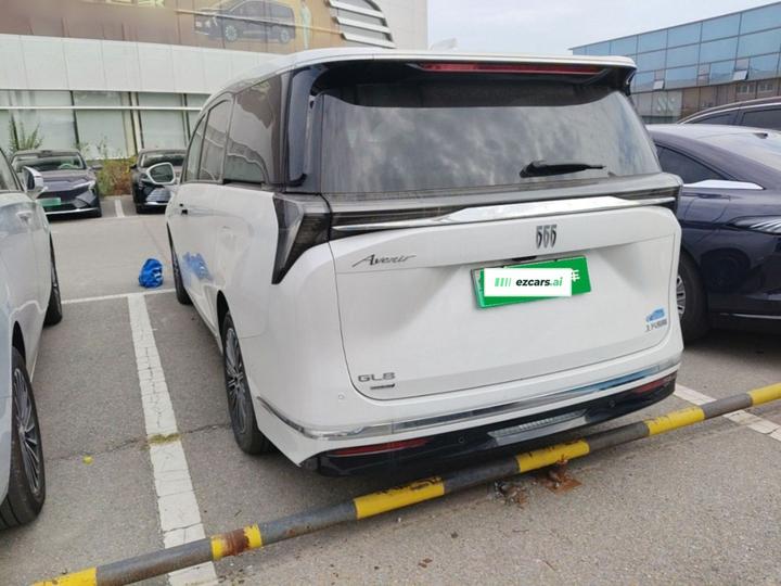GL8 EV 2024 7-Seater photo 4