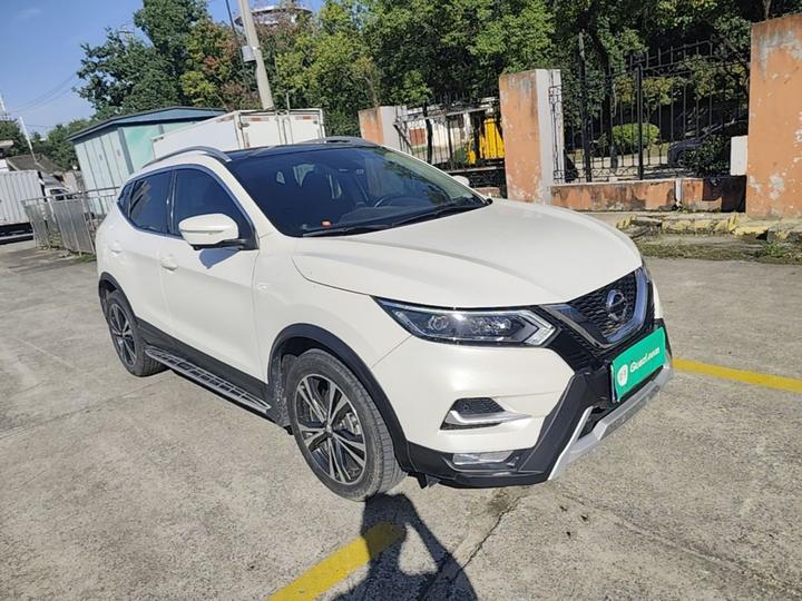 Qashqai 2021 2.0L CVT Luxury photo 3