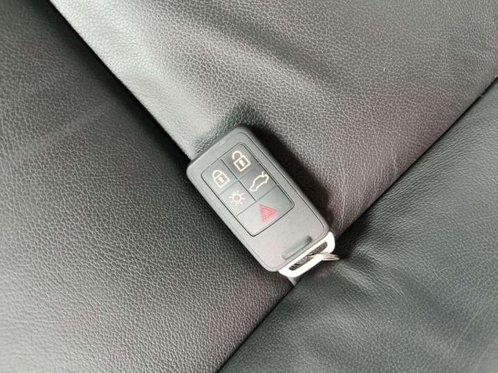 S60 2019 S60L T5 photo 8
