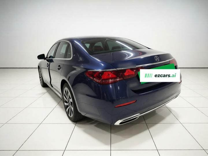E-Class 2024 E 300 L Luxury photo 4