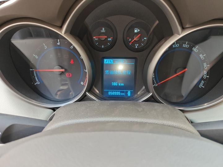 2015 1.5L Classic SE MT photo 6