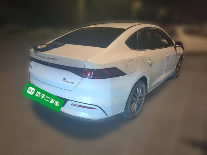 Qin PLUS 2021 EV 500KM Premium photo 6