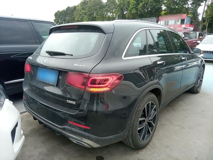 GLC 2022 Facelift GLC 260 L 4MATIC Luxury photo 4