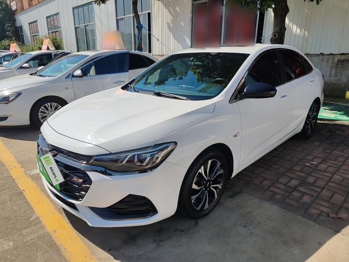 Cruze 2019 RS 330T AT China VI