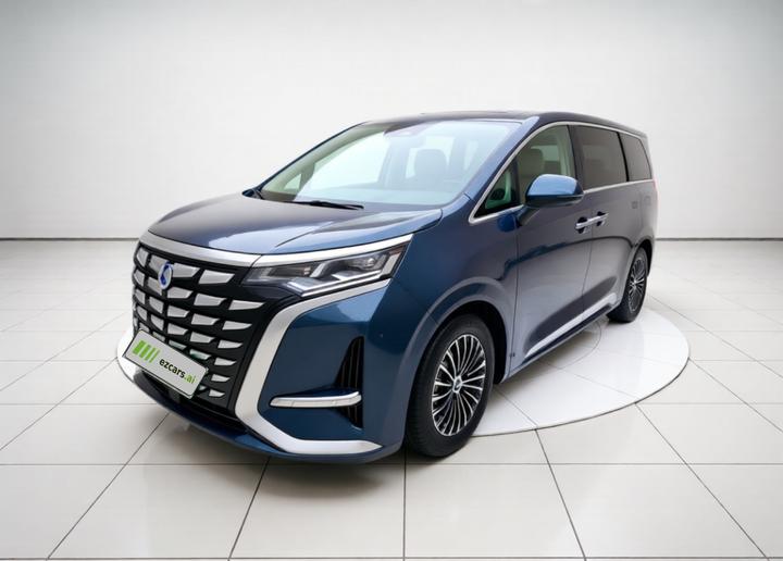 D9 2022 DM-i 970 AWD Noble
