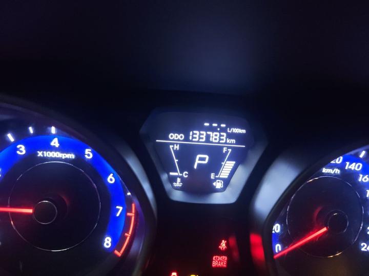 Elantra 2016 1.6L AT Smart photo 2