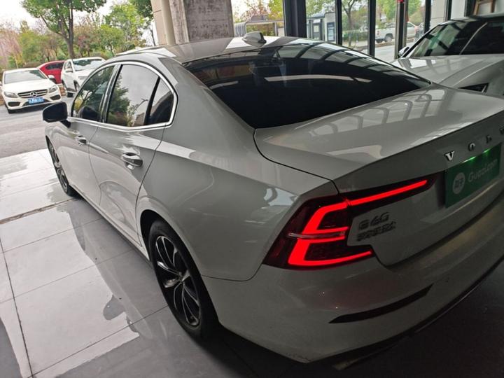 S60 2021 T4 Luxury photo 4