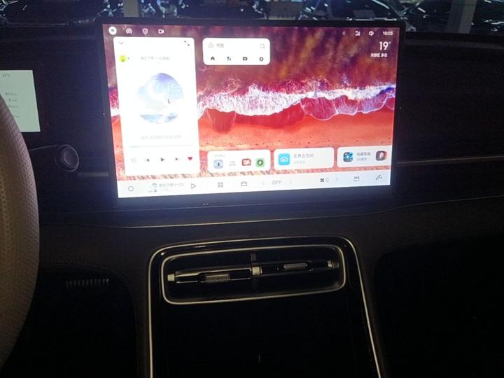 Galaxy A7 2025 EM-i 70km photo 8