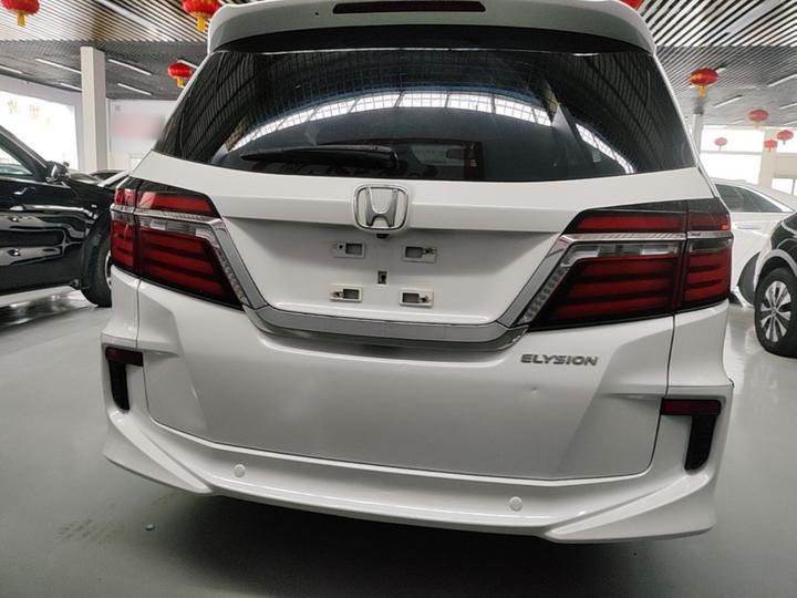Elysion 2016 2.4L Luxury photo 3