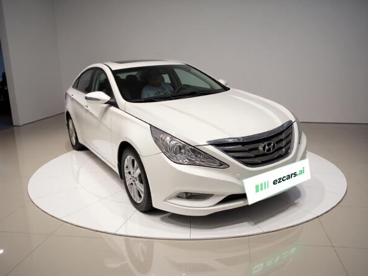Sonata 2013 2.0L AT Fashion photo 3