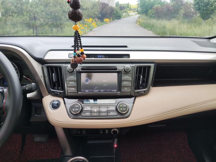 RAV4 2013 2.0L CVT AWD photo 7