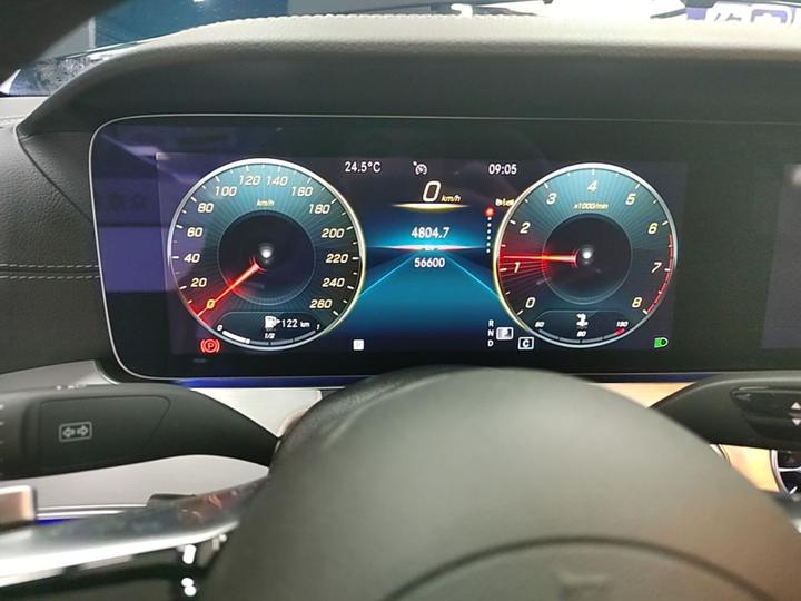 E-Class Imported 2023 E 260 Coupe photo 7