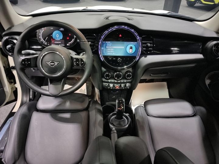 2023 1.5T COOPER photo 5