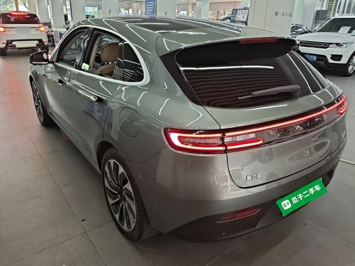 HIMA AITO M5 2022 EREV AWD photo 4