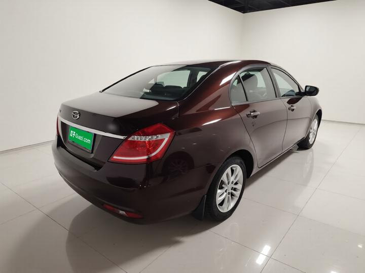 Emgrand 2016 Sedan 1.5L CVT photo 6