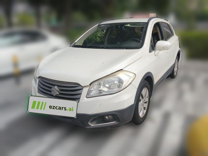 2014 1.6L CVT RWD Progressive