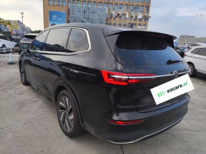 Viloran 2020 330TSI Luxury photo 4