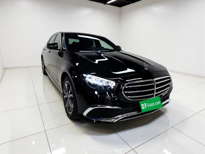 E-Class 2022 Facelift E 300 L Sport Fashion photo 3