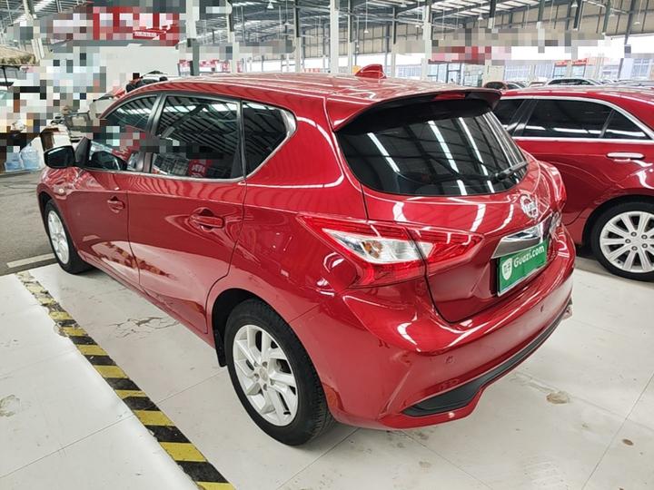 Tiida 2021 1.6L CVT photo 4