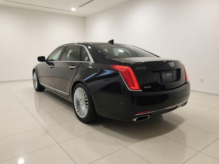 CT6 2016 40T Leading photo 4