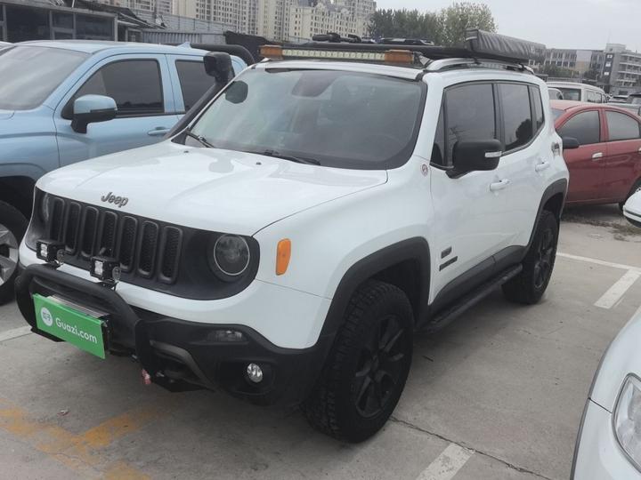 Renegade 2017 180TS AT AWD photo 3