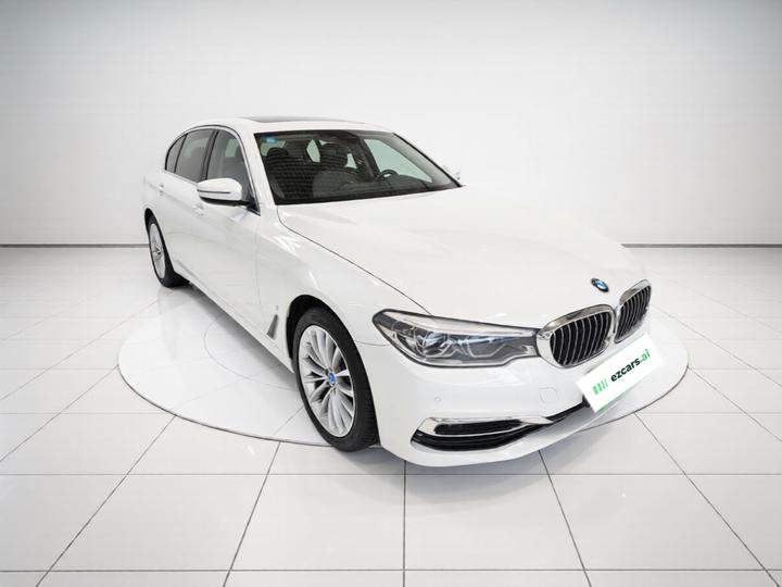 5 Series EV 2019 530Le Luxury photo 3