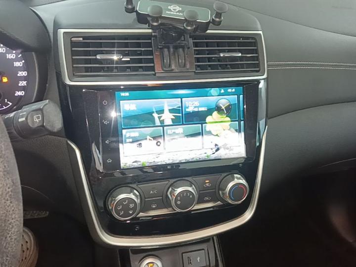 Tiida 2019 1.6L CVT China VI photo 8