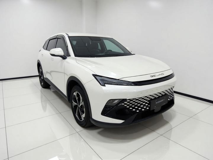 BAIC 2023 1.5T DCT photo 3