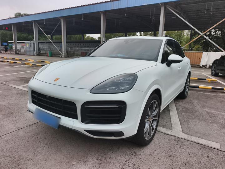 2023 Cayenne S 2.9T Platinum