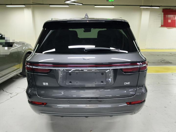 Li Auto ONE 2021 EREV 6-Seater photo 3