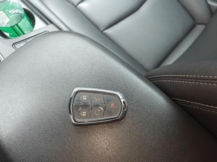 XT6 2021 28T 6-Seater AWD photo 8