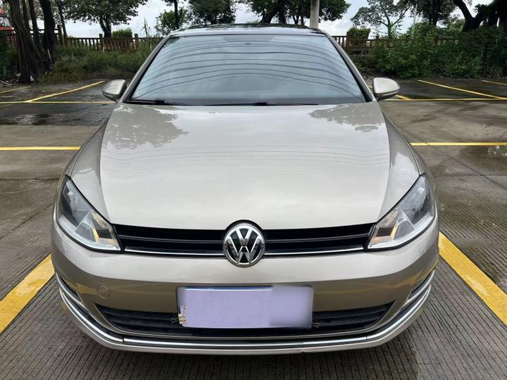 Golf 2016 1.6L AT Comfort photo 2