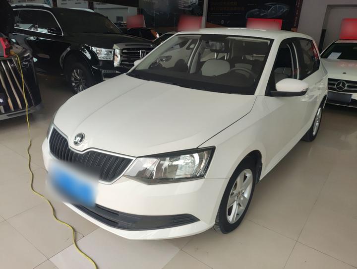 Fabia 2017 1.4L AT