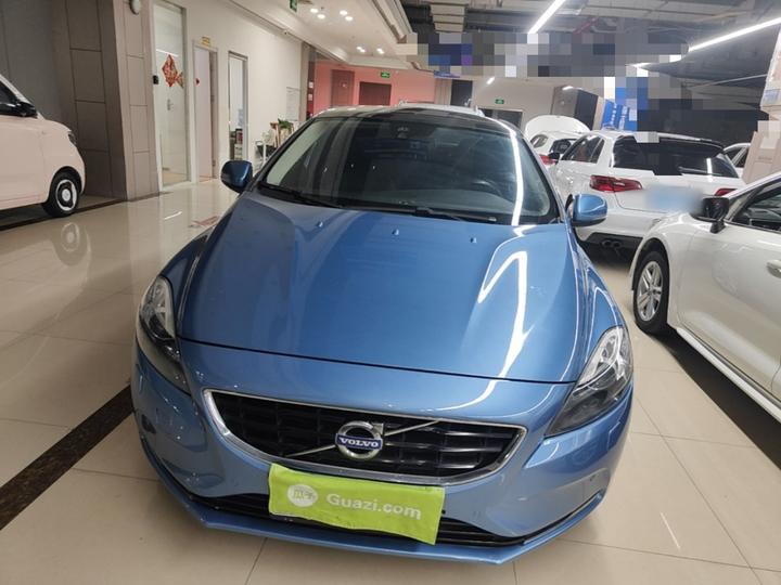 V40 2015 1.6T photo 2