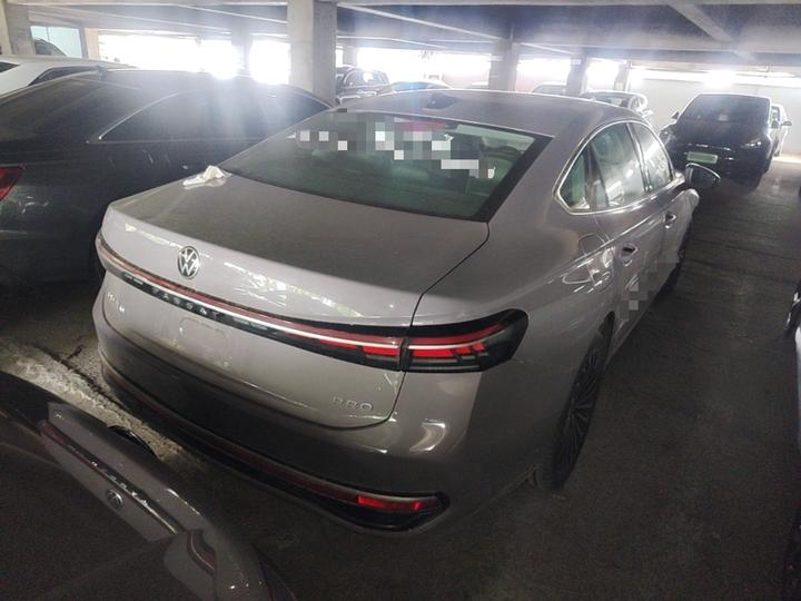 Passat 2025 Pro 380TSI photo 4