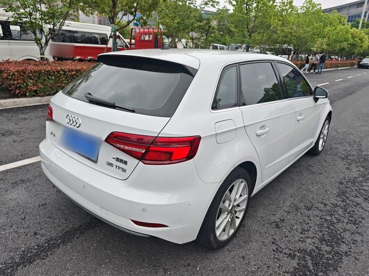 A3 2020 Sportback 35 TFSI Progressive China VI photo 4