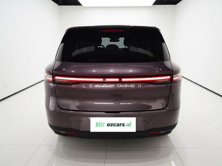 Leapmotor B10 2025 510 Enjoy photo 3